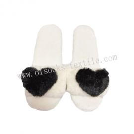 WOMEN WINTER FASHION FUR SLIDE WITH HEART 